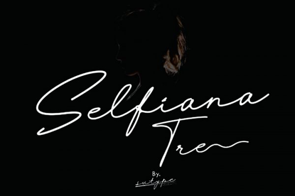 Selfiana Tre Script Font