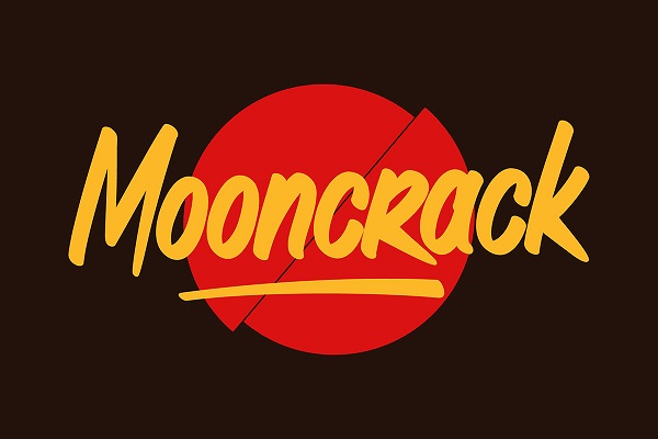 Mooncrack - Display Font